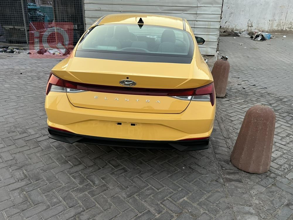 هیوندای ئەلەنترا